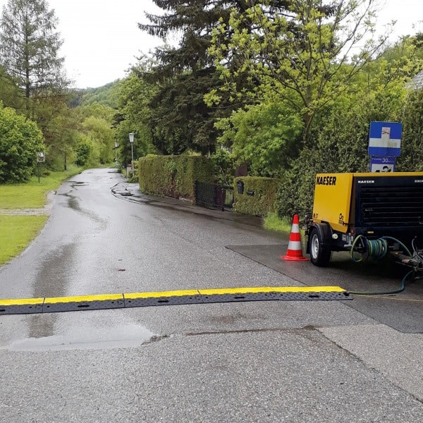 Extra Heavy Duty Traffic Cable Protection Ramp