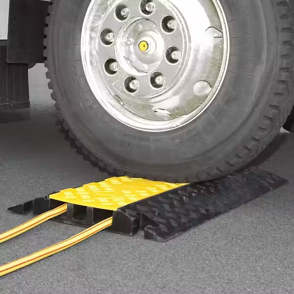 Extra Heavy Duty Traffic Cable Protection Ramp