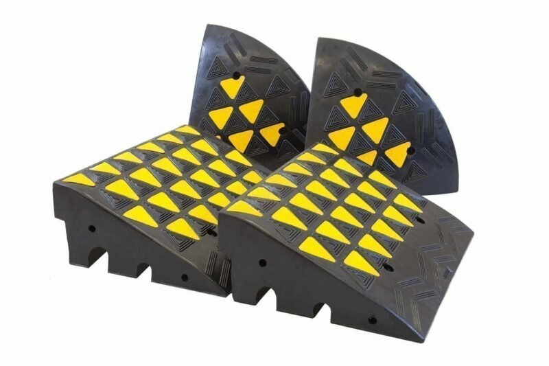 Heavy-Duty Rubber Kerb Ramp 100-200mm for Seamless Access